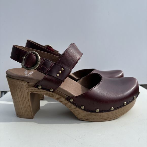 Dansko Women’s EU 39/US 8.5 Cherry Mary Jane Ankle Strap Heels Clogs Sandals - Picture 1 of 8